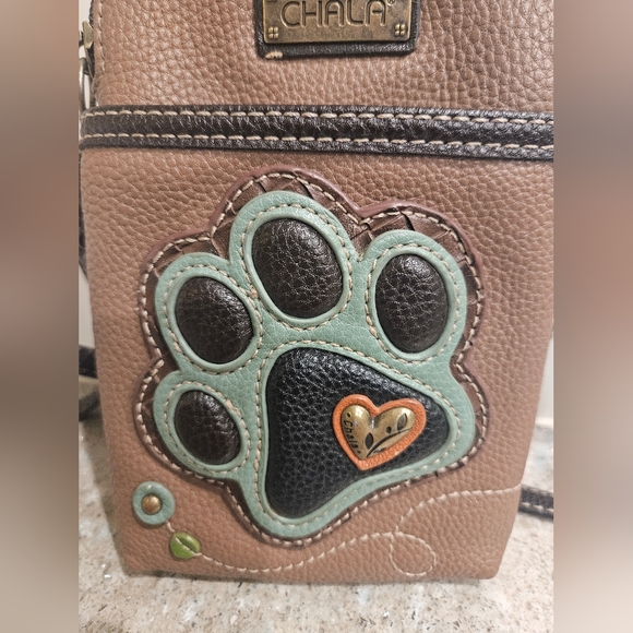 Chala Phone / Crossbody Handbag Faux Leather w / Adjustable Strap Dog Paw Print - Picture 4 of 12